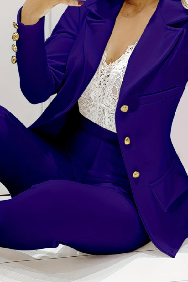 Liana's Fitted Blazer & Pants Two-Piece Set
